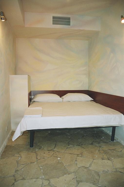 Motel Acapulco Yerevan Exterior foto