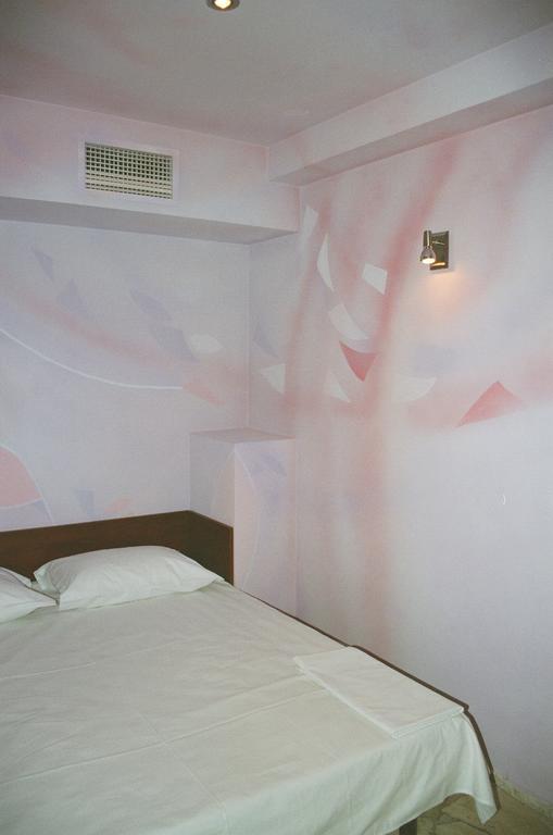 Motel Acapulco Yerevan Exterior foto