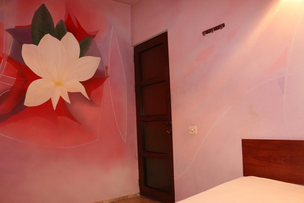 Motel Acapulco Yerevan Exterior foto