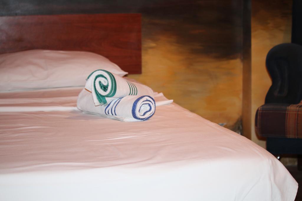 Motel Acapulco Yerevan Exterior foto
